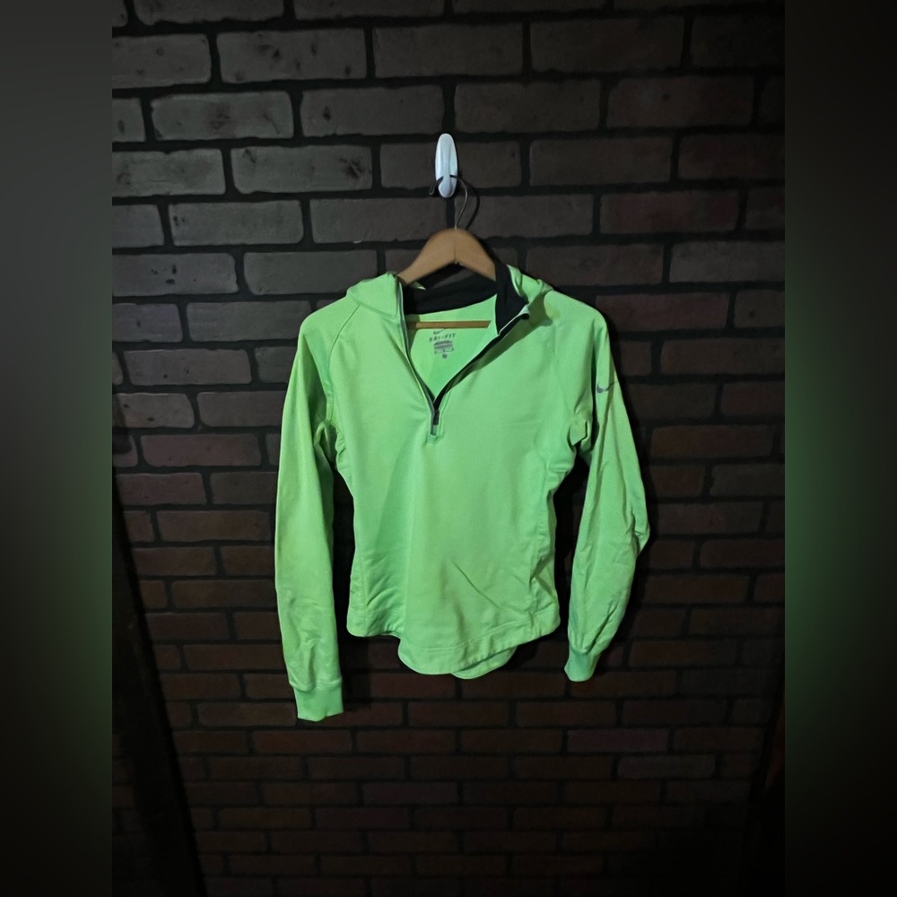 Nike Medium Neon Green Dri-Fit Pullover